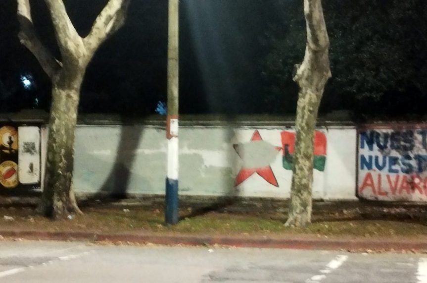Muros tapados en La Teja